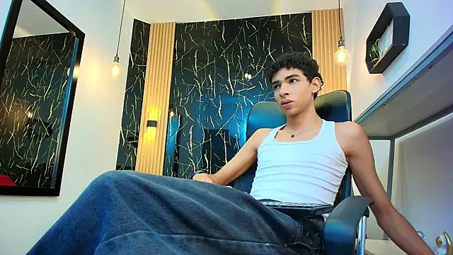 ValeriHot 1 online show from May 3, 3:20 am
