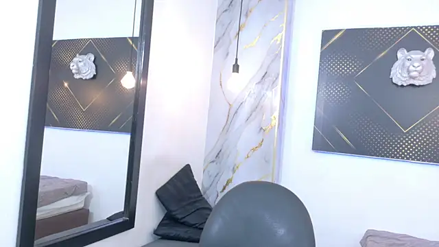 KingOfTemptation online show from August 1, 4:55 am