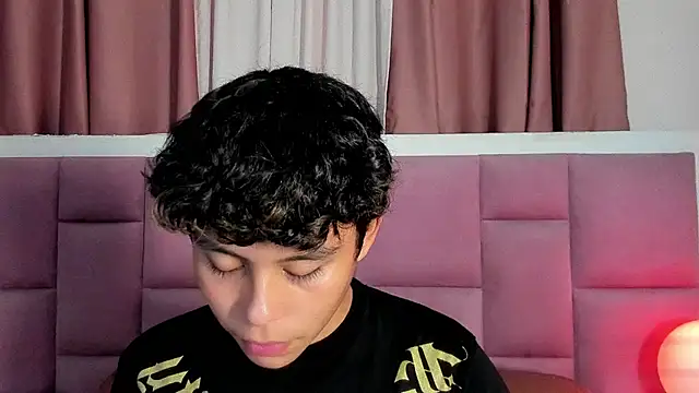 chico medusa online show from May 11, 8:39 pm