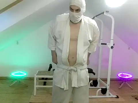 NinjaLaser online show from May 17, 7:32 pm