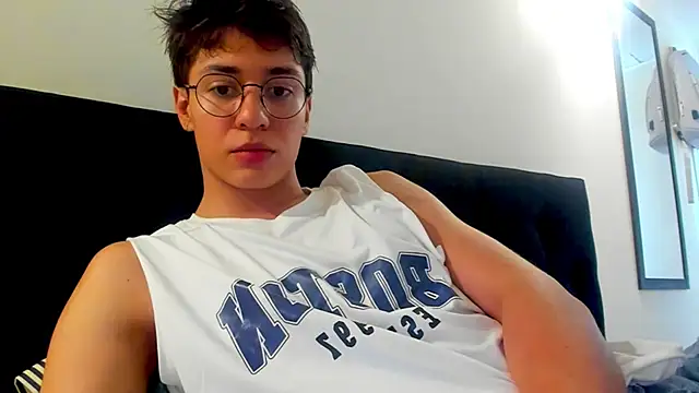 Darkblue fantasy online show from May 27, 2:47 pm