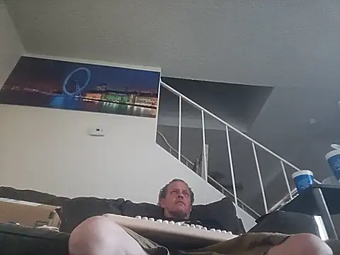yourMasterisBored online show from July 25, 2:08 am