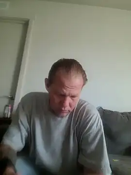 yourMasterisBored online show from May 9, 1:23 pm