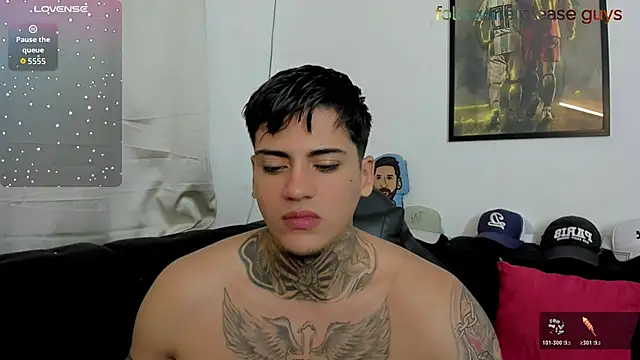 sweetlatinoboy online show from May 16, 11:08 am