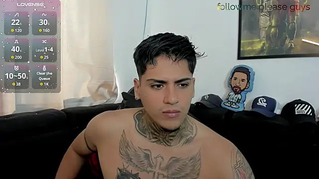 sweetlatinoboy online show from May 10, 1:12 pm