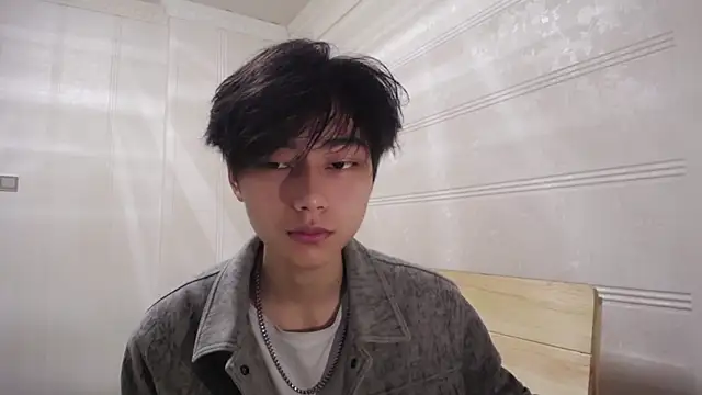 XX-XIUXIU online show from April 30, 12:23 pm