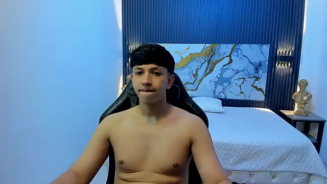AdrianFranko online show from May 4, 1:24 pm