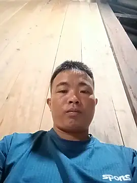 boy-pho- online show from July 16, 8:10 am