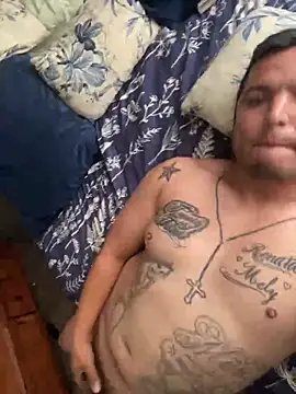 HOTB0Y18 online show from June 13, 6:39 pm