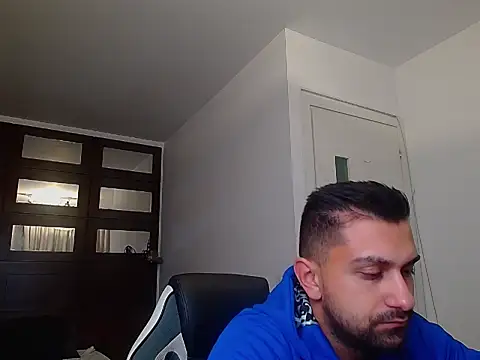 BryceReign online show from May 14, 4:32 am