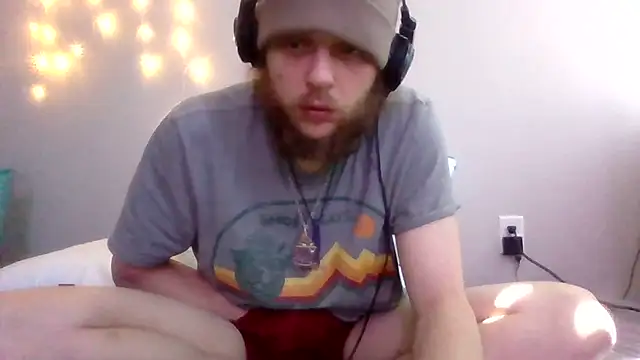 alejandro69420 online show from May 11, 7:22 pm