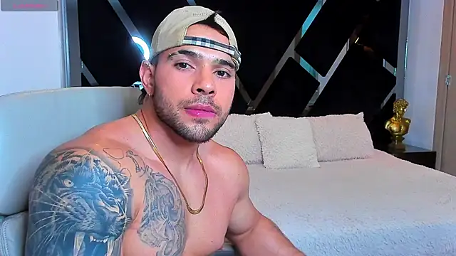 Raytorres online show from July 25, 2:19 am