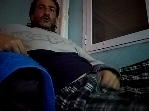 DanTrov79 online show from April 30, 6:48 pm