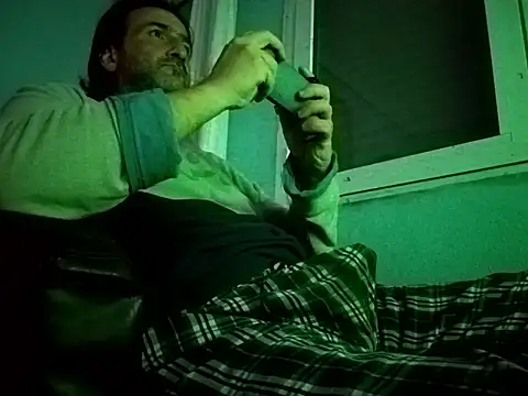 DanTrov79 online show from April 26, 6:38 pm