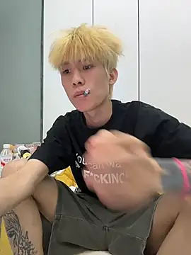 zzzzppp3 online show from August 1, 5:28 am