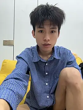 zzzzppp3 online show from May 10, 2:24 am