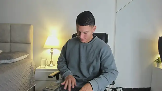 Chriss Diamond online show from June 14, 8:11 pm