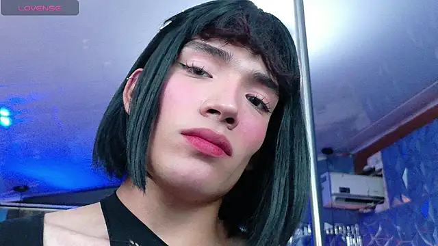 IsaacNovaa online show from May 14, 8:29 pm