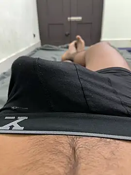 like a nud online show from July 20, 11:06 pm