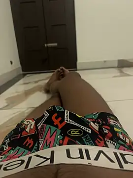 like a nud online show from April 24, 6:32 pm