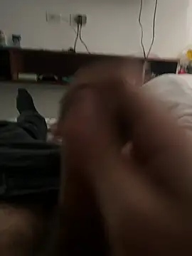 Kev001999 online show from June 4, 11:11 pm