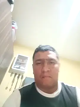 luis20212 online show from May 1, 4:16 am