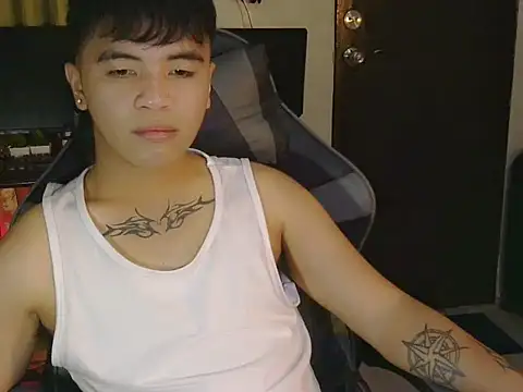 Untouchable Bromancexxx online show from April 30, 9:49 am
