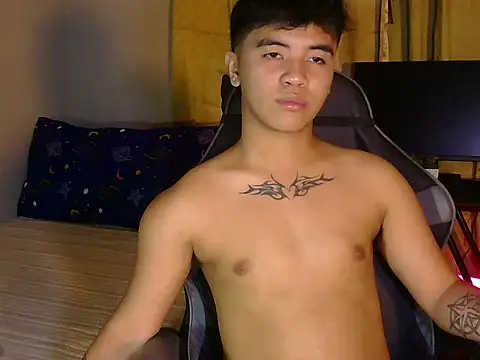 Untouchable Bromancexxx online show from April 29, 9:47 am