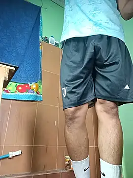 romeohotpig online show from June 6, 8:04 pm