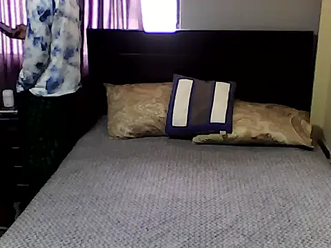 Paul Velvet online show from April 29, 2:22 pm