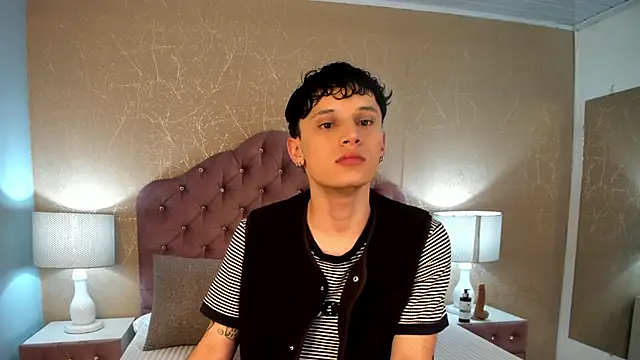 LephyStar online show from May 16, 4:21 am