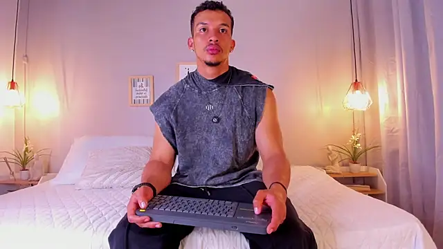 dominik drake online show from July 23, 12:35 pm