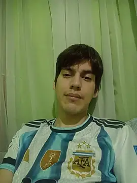 eliasnahuel123rv online show from July 10, 8:51 am