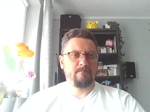 19cmSlave online show from June 8, 9:21 am