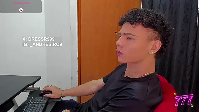 sebascuterouss online show from June 9, 2:41 pm
