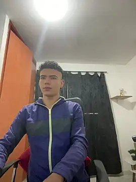 sebascuterouss online show from July 10, 11:13 am