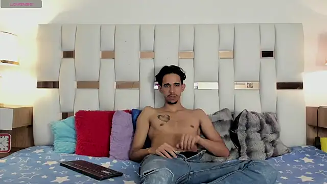 Alessandro Abruzzo online show from May 20, 3:24 am