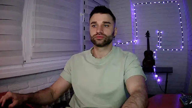 DaddySlava online show from April 26, 6:48 pm