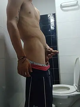Thebestboyhot online show from July 4, 5:32 am