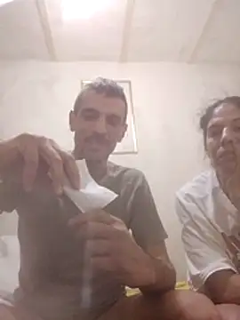 Guillelp online show from May 17, 3:03 am