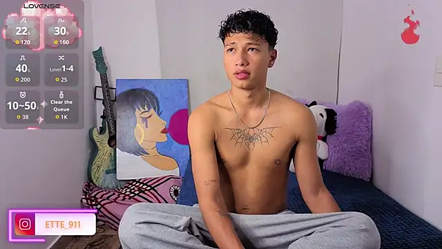 ETTE MOON online show from June 19, 3:45 am