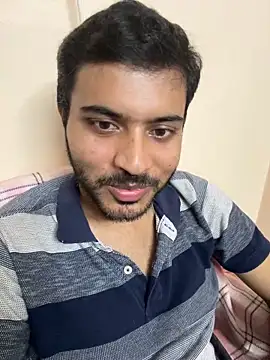 Sweetloverr28 online show from April 30, 6:59 pm