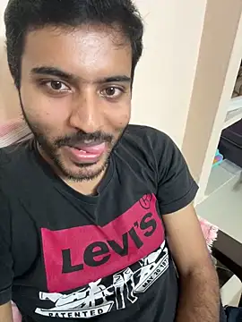 Sweetloverr28 online show from May 2, 7:05 pm