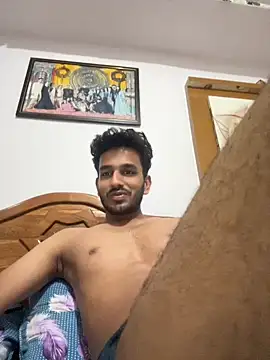 aadibuttplug online show from May 9, 7:48 pm