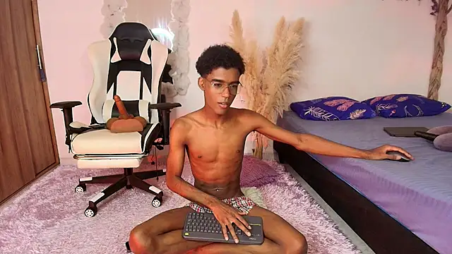 IamAndrey online show from July 28, 2:08 am