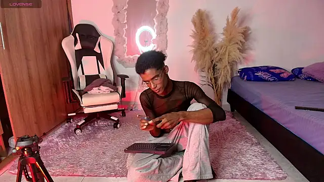 IamAndrey online show from June 15, 11:08 pm