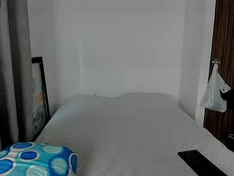 JFuck bunny777 online show from May 8, 4:18 pm