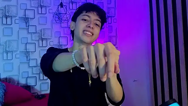 Twink Sebas7 online show from June 20, 12:32 pm