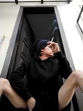 Bruno13travieso online show from May 18, 2:23 pm