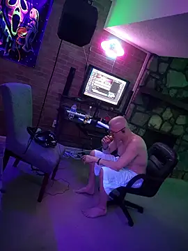 chronic vibez online show from July 26, 1:08 pm